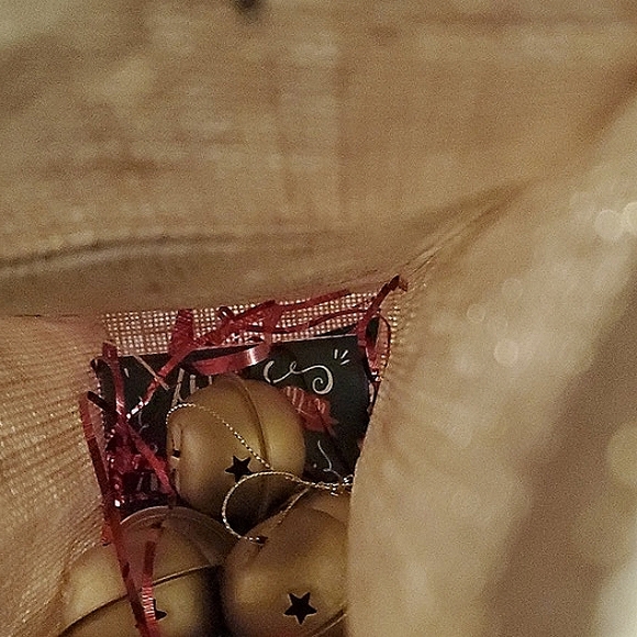 Wine Bag Filled with Goodies For Christmas - Picture 9 of 10